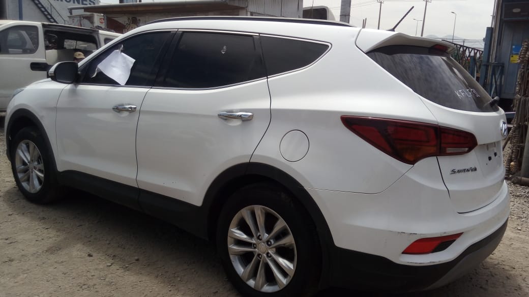  Hyundai SANTA FE 2018    EN DESARME